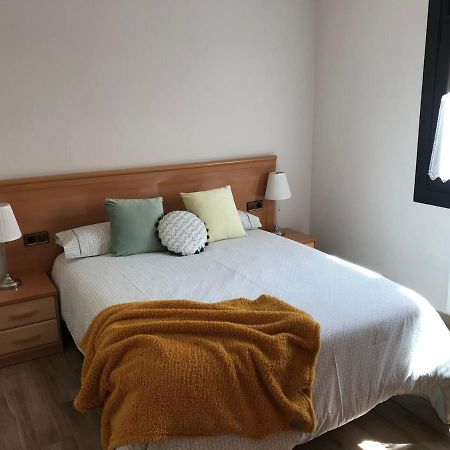 Sweet Dreams Apartment Campdevanol Luaran gambar